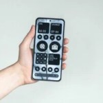 Entre le Nothing Phone (3a) milieu de gamme et le futur Phone (3) premium, le Nothing Phone (2) à -60 % devient imbattable