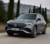 On a essayé le Mercedes EQB restylé : le SUV électrique 7 places le moins cher du marché