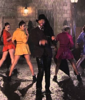 twerking-in-the-rain