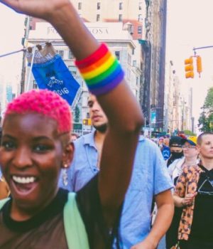 jakayla-toney-unsplash pride queer lesbienne