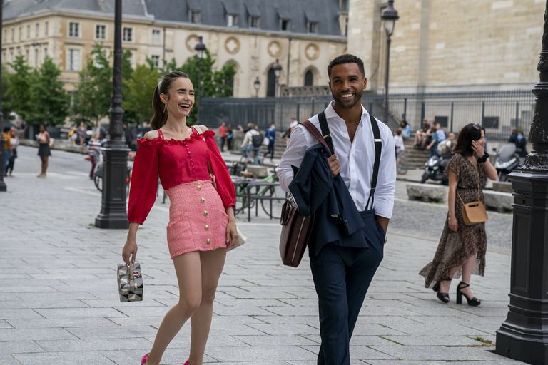 emily-in-paris-season-2-12-1640116047 emily-in-paris-season-2-12-1640116047