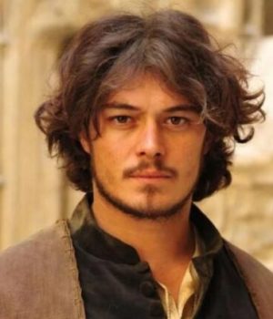 Le comédien Aurélien Wiik dans la série Inquisito en 2012 // Source : Copyright Septembre Productions