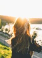 femme-seule // Source : Unsplash